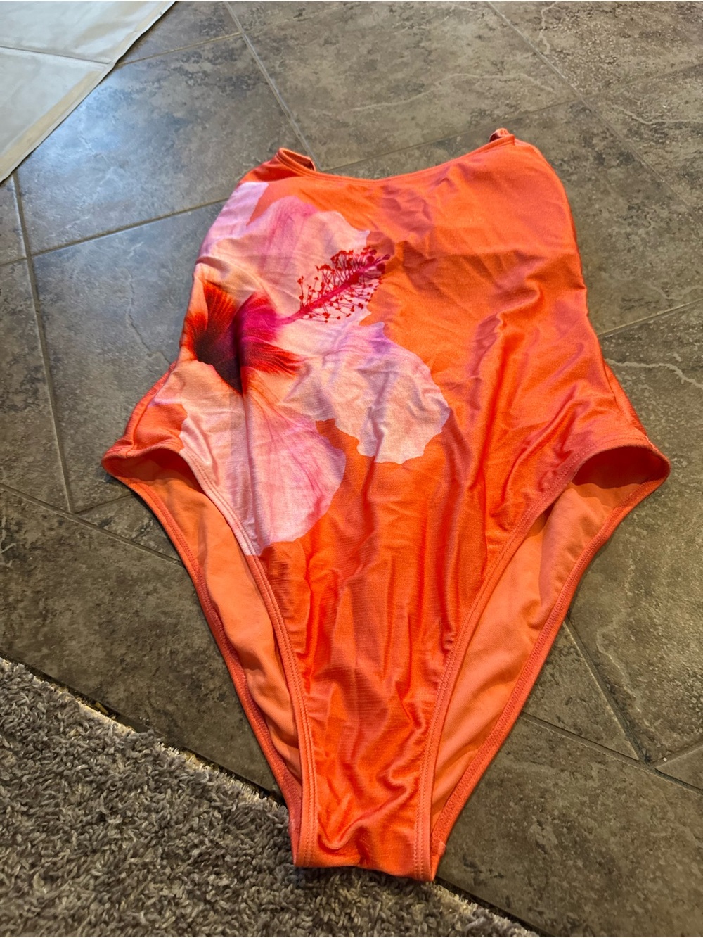 🍒NWOT Women's Orange Floral One-Piece Swimsuit